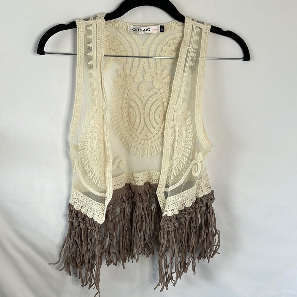Cream and Brown Kids Vest with fringe detail with crochet‎ top size mediu…
